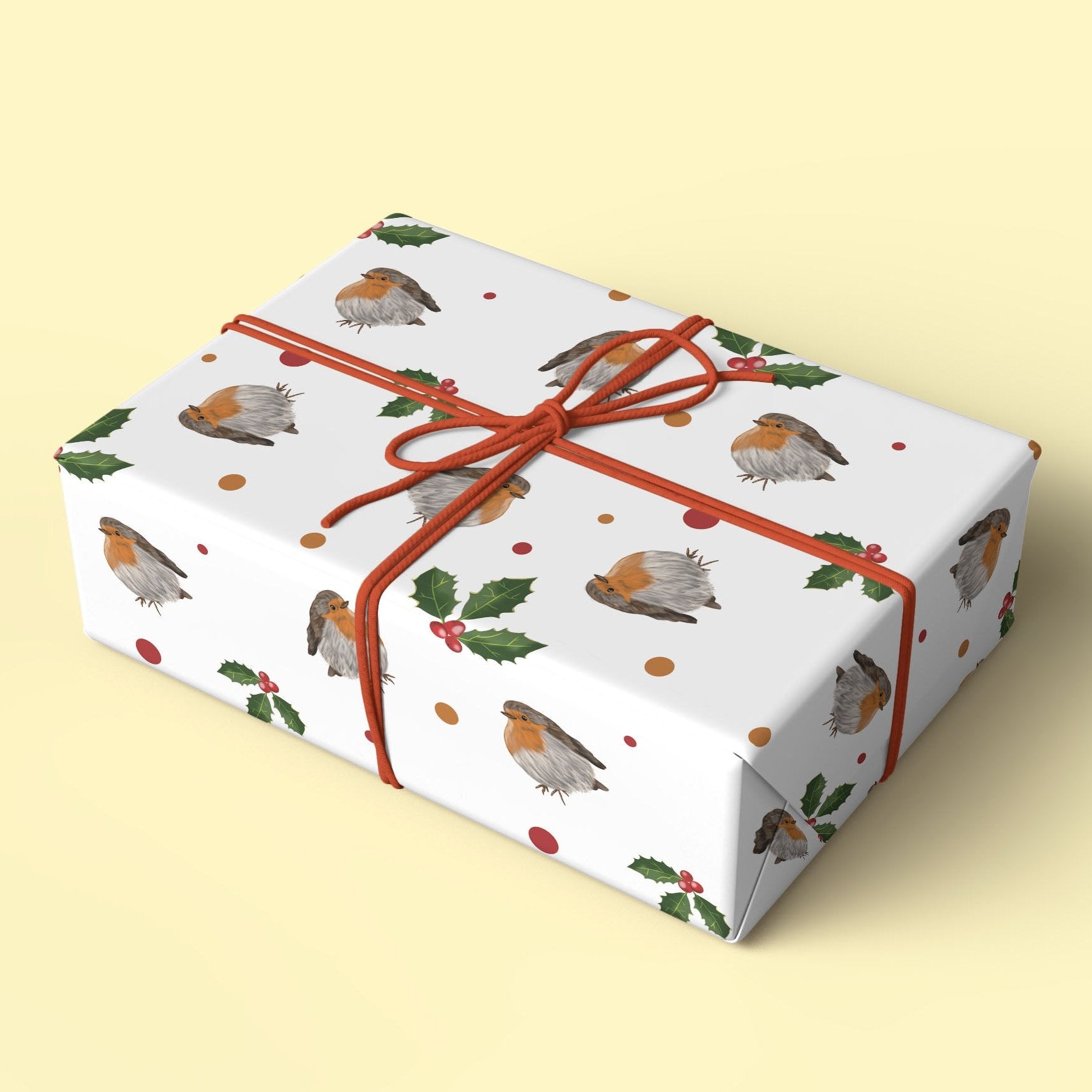 Robin Christmas Wrapping Paper with Gift Tags