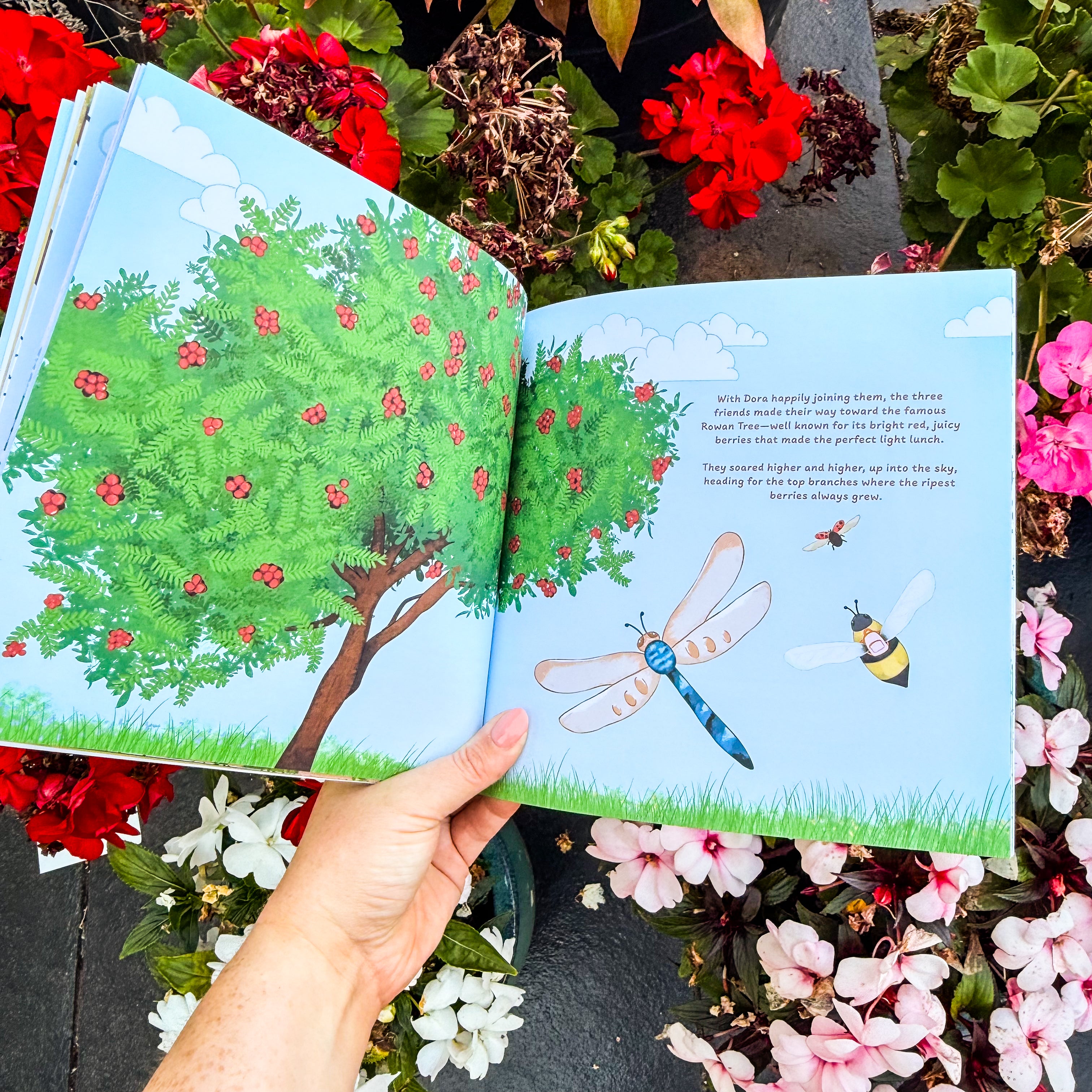 Benny Bee: Flying Through the Flower Field