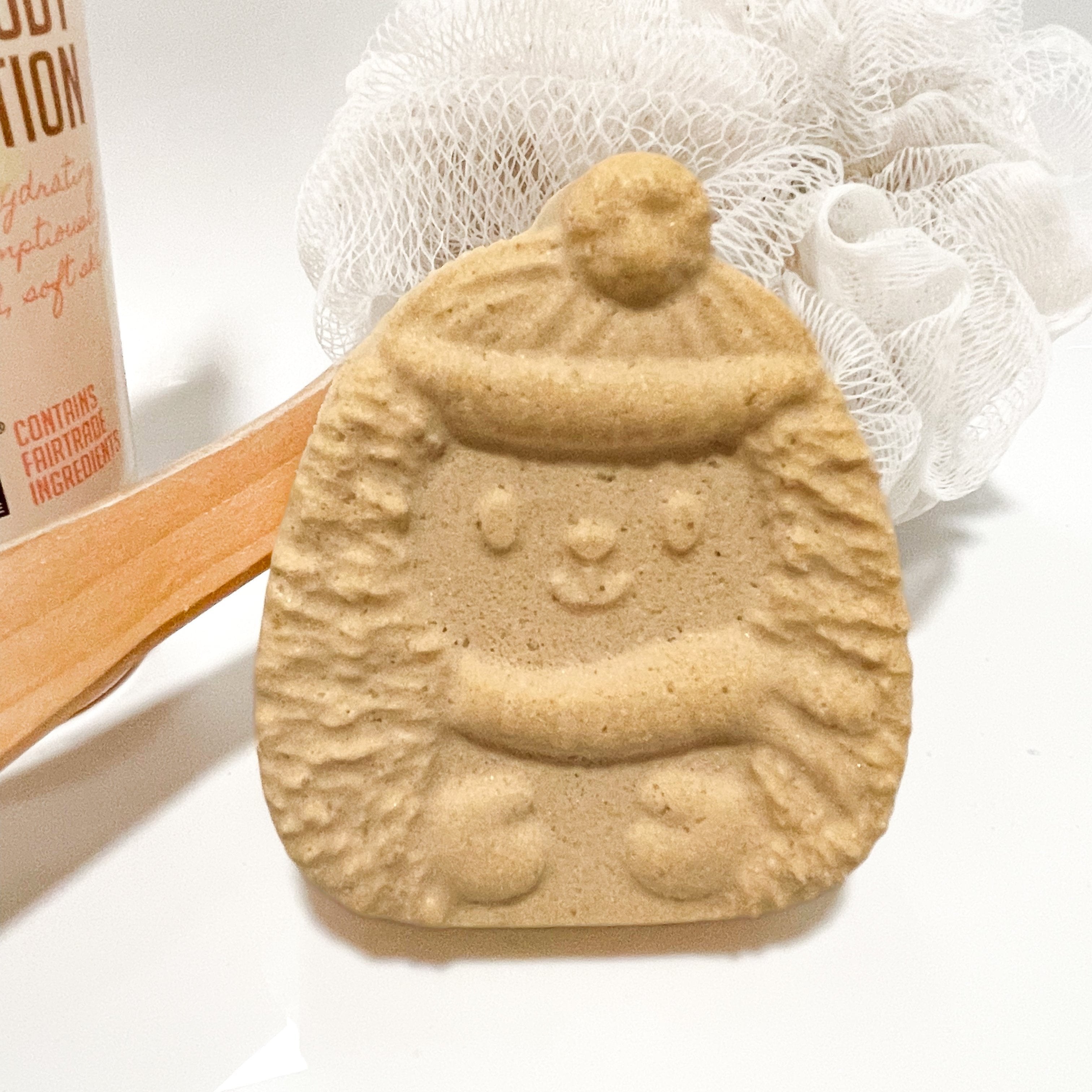 Cinnamon and Orange Hedgehog Bath Bomb